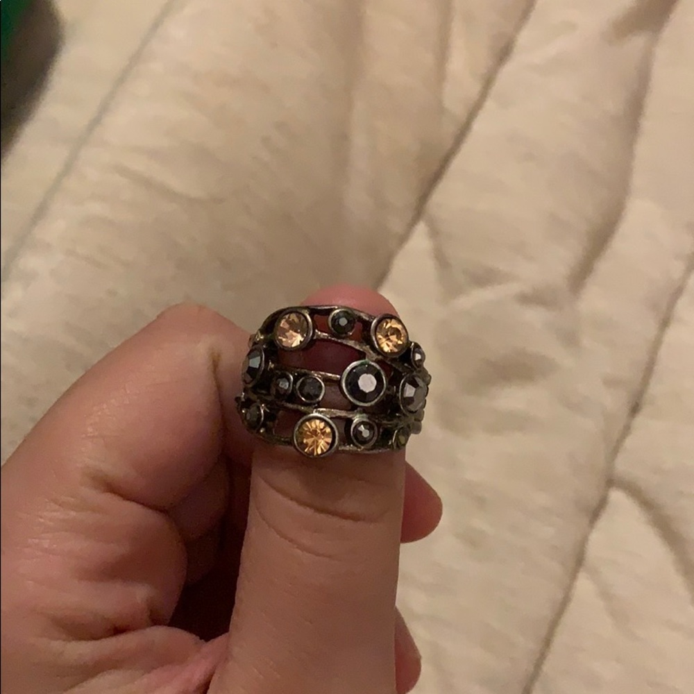 Ring - Picture 2 of 3
